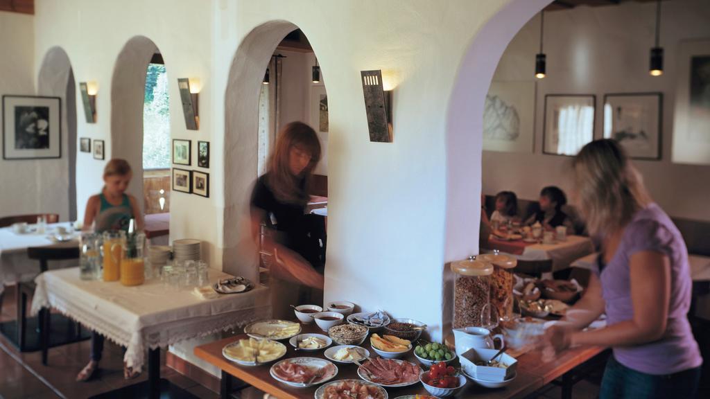 אינרבילגרטן Alfonsstueberl - Ferienwohnungen & Restaurant מראה חיצוני תמונה